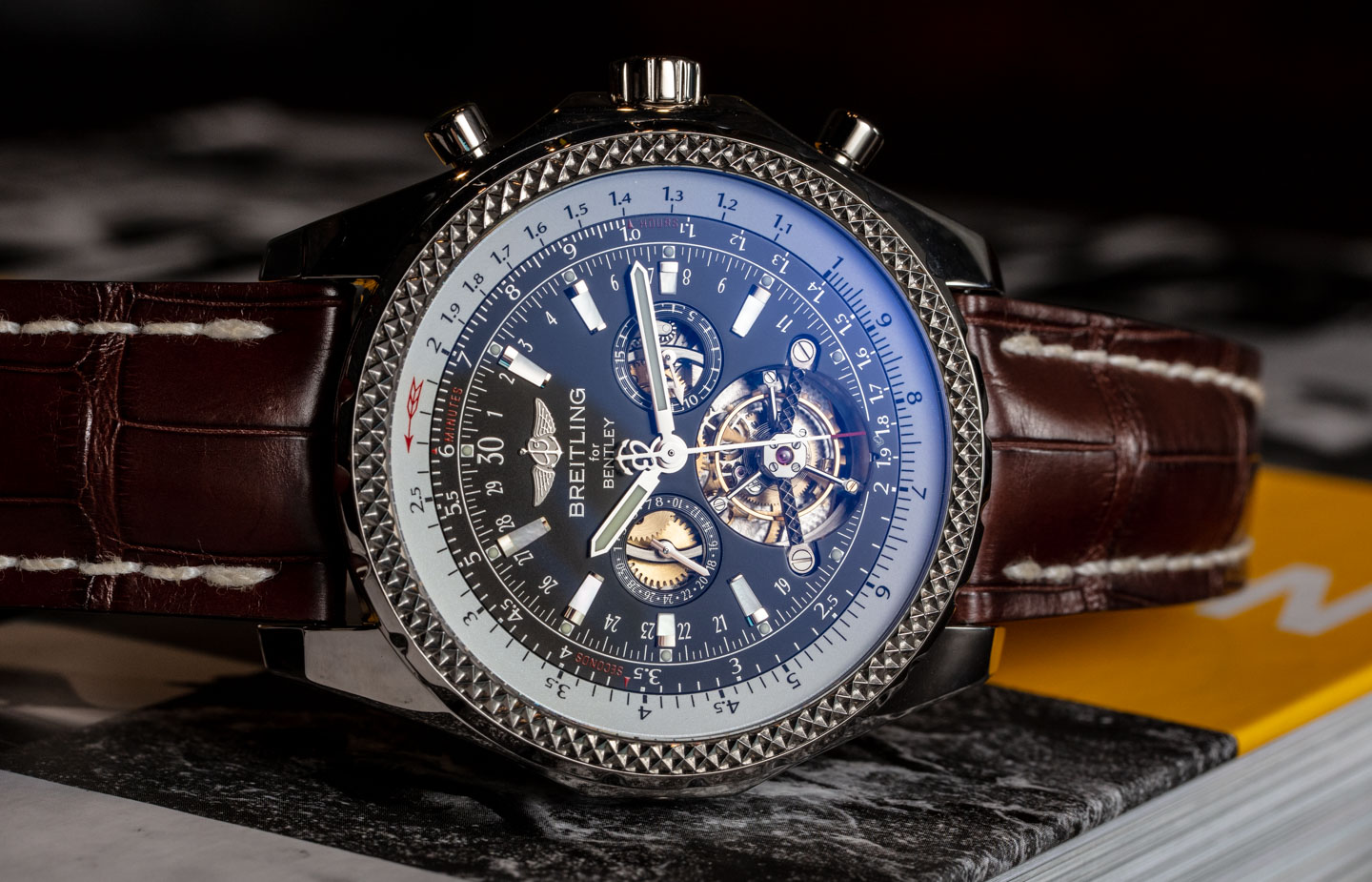 Thu mua dong ho Breitling for Bentley cu chinh hang 3