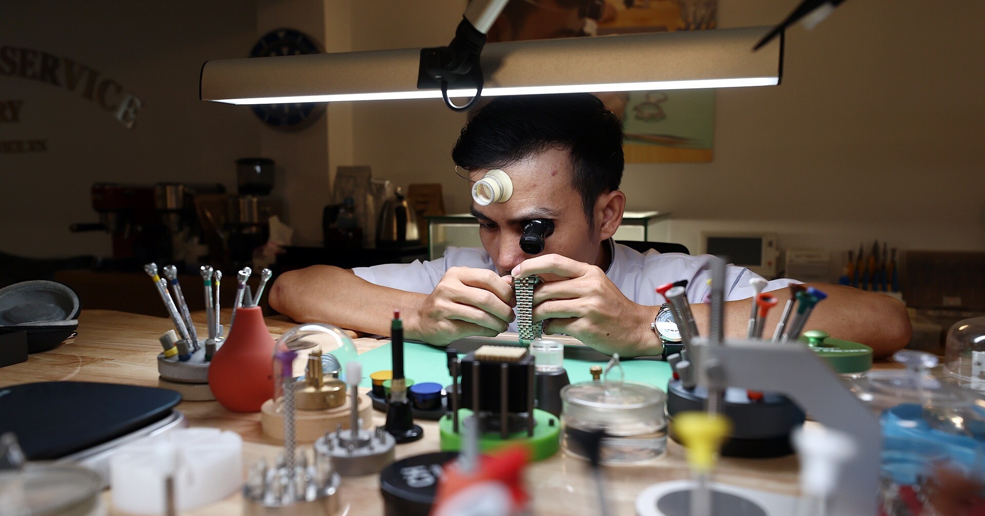 Quy trình đạt chuẩn tại Watches & Service Luxury